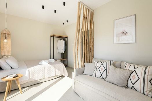Palm Suites
