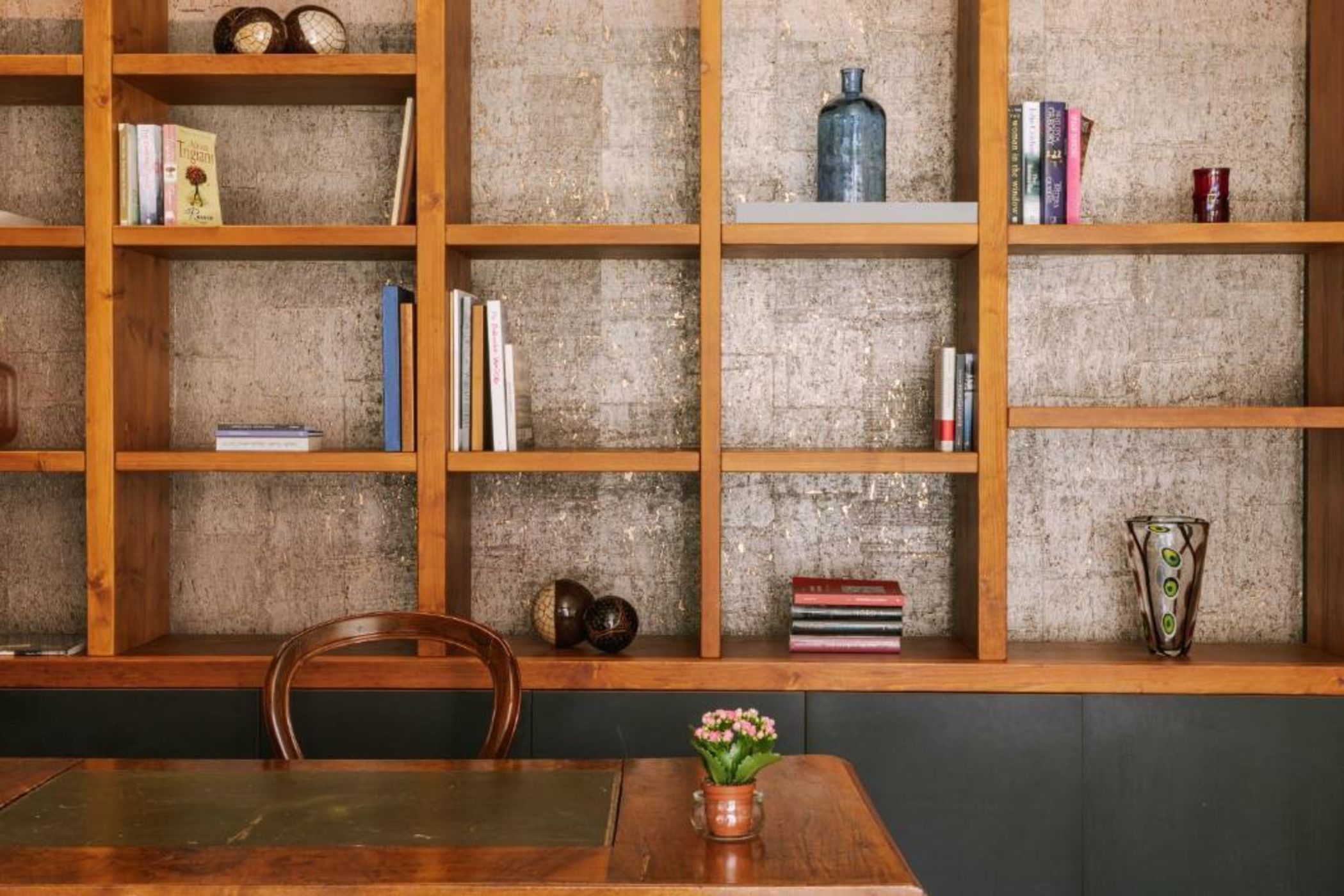 Sonder Salute Palace