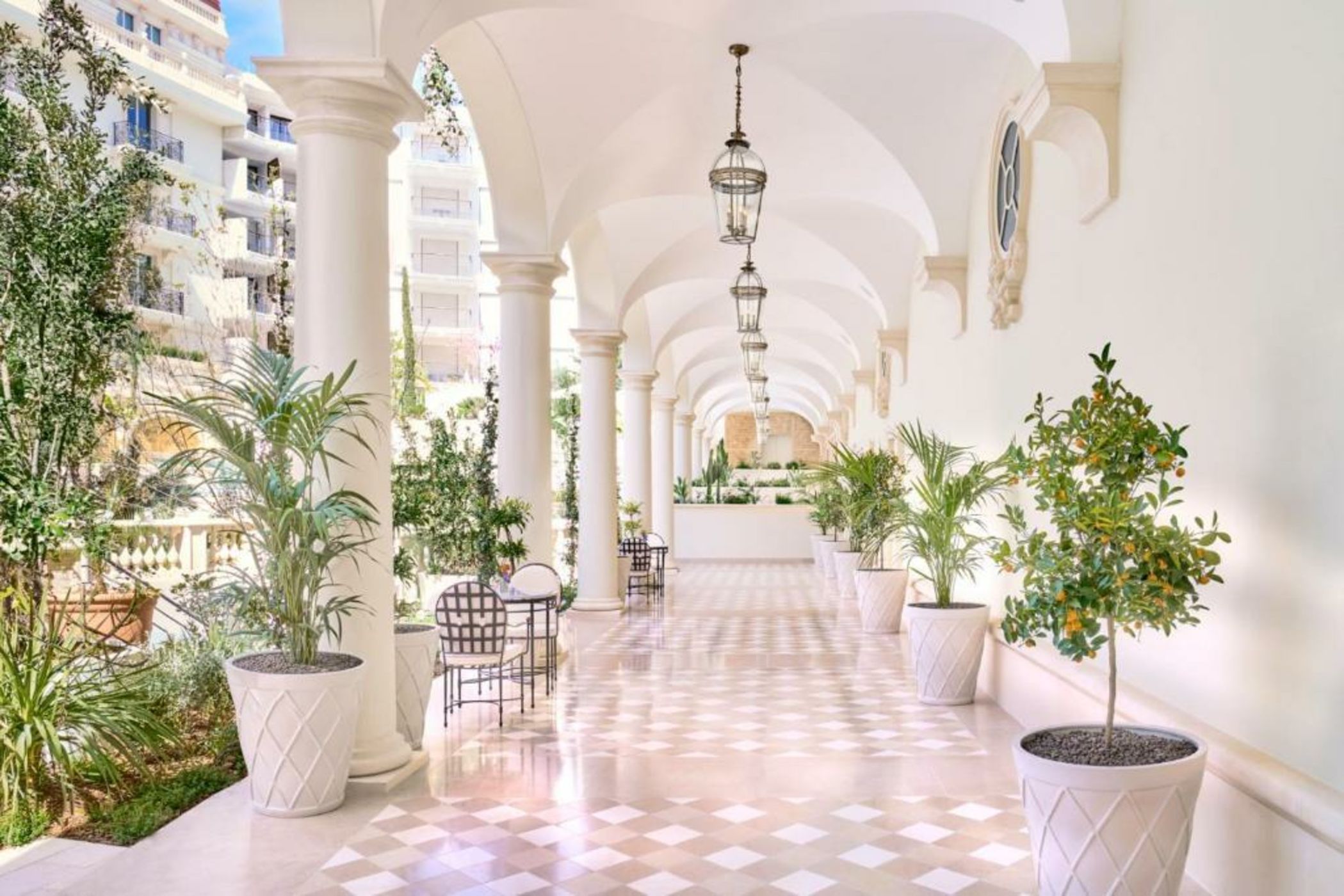 Carlton Cannes, a Regent Hotel