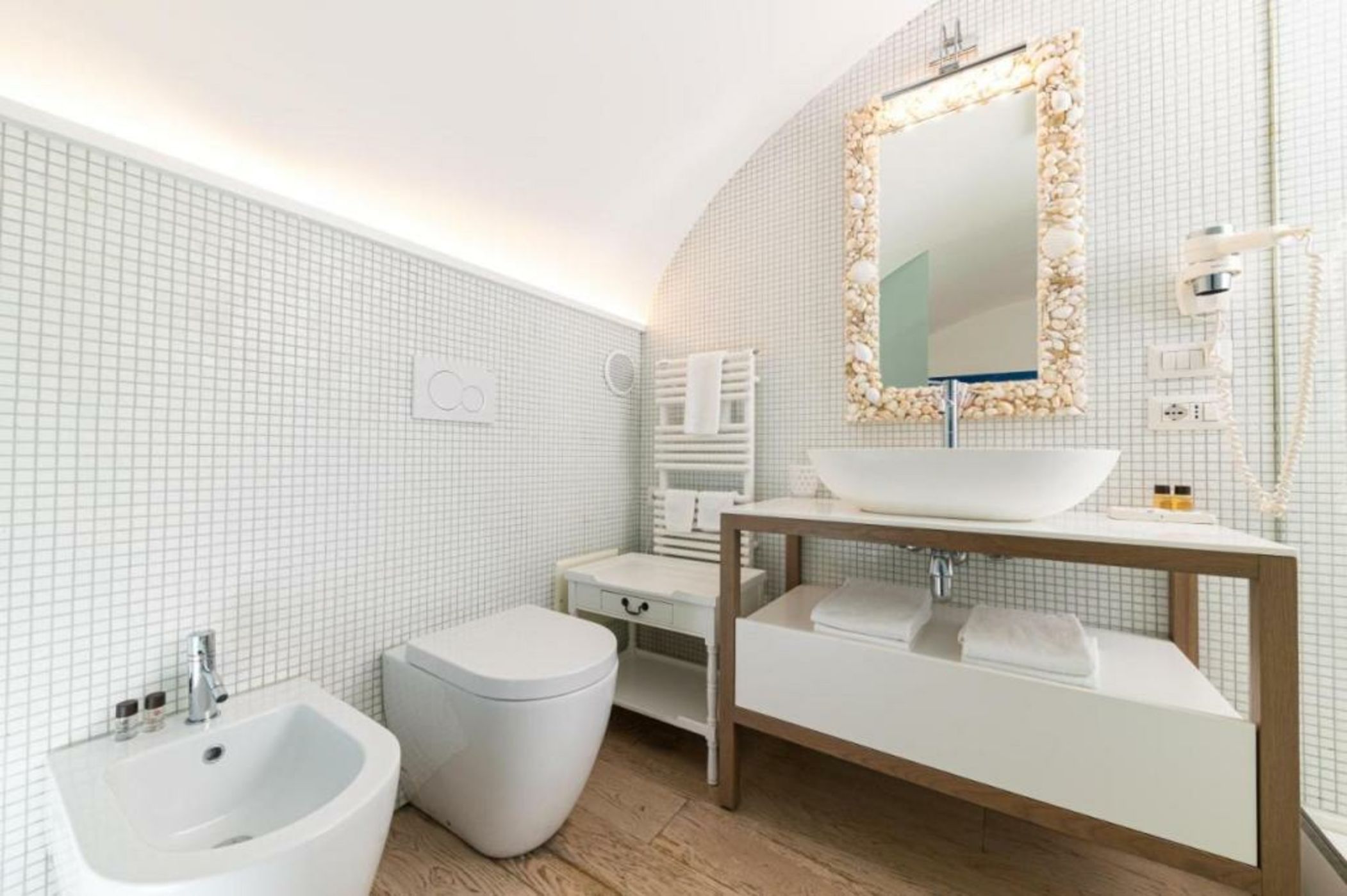 Casa Boutique by Capri 5 Senses