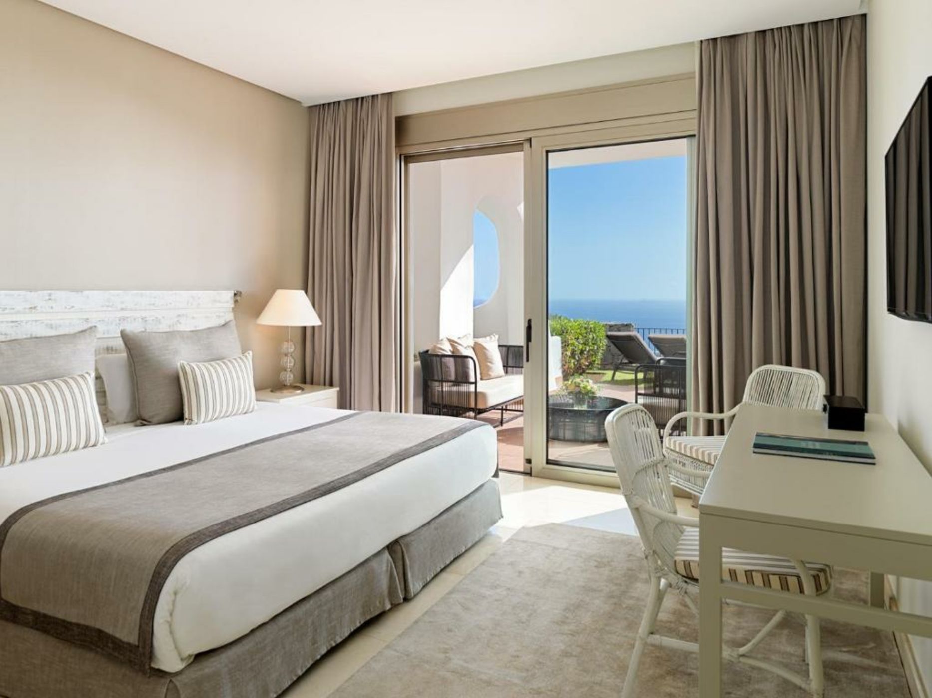 Las Terrazas de Abama Suites