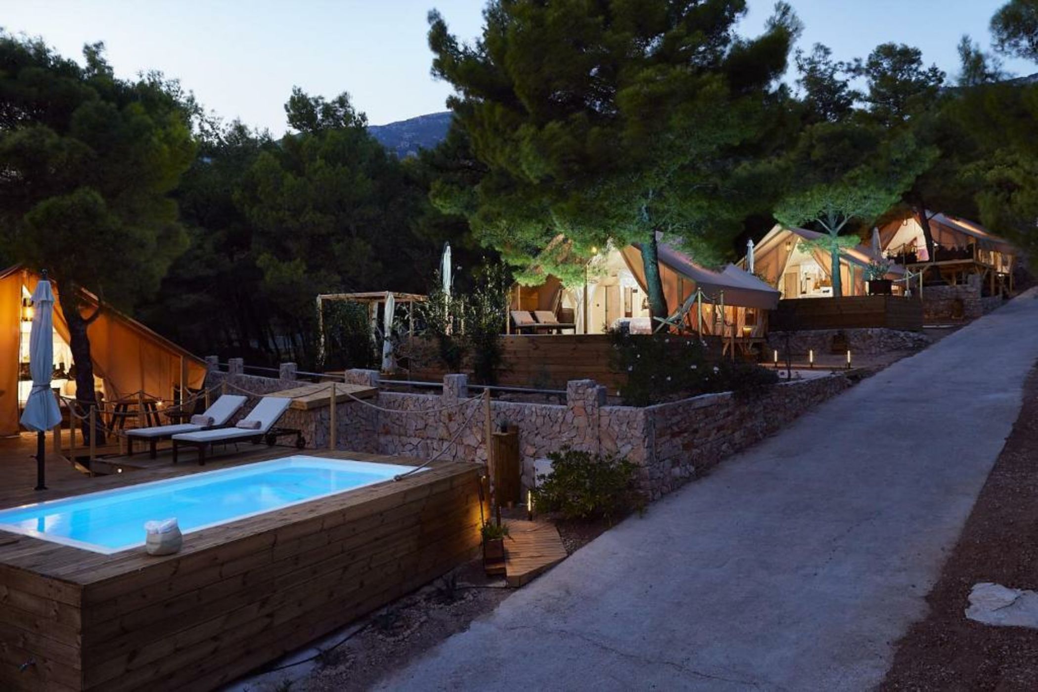 Abeille Maison Glamping Resort Zlatni Rat -Adults Only