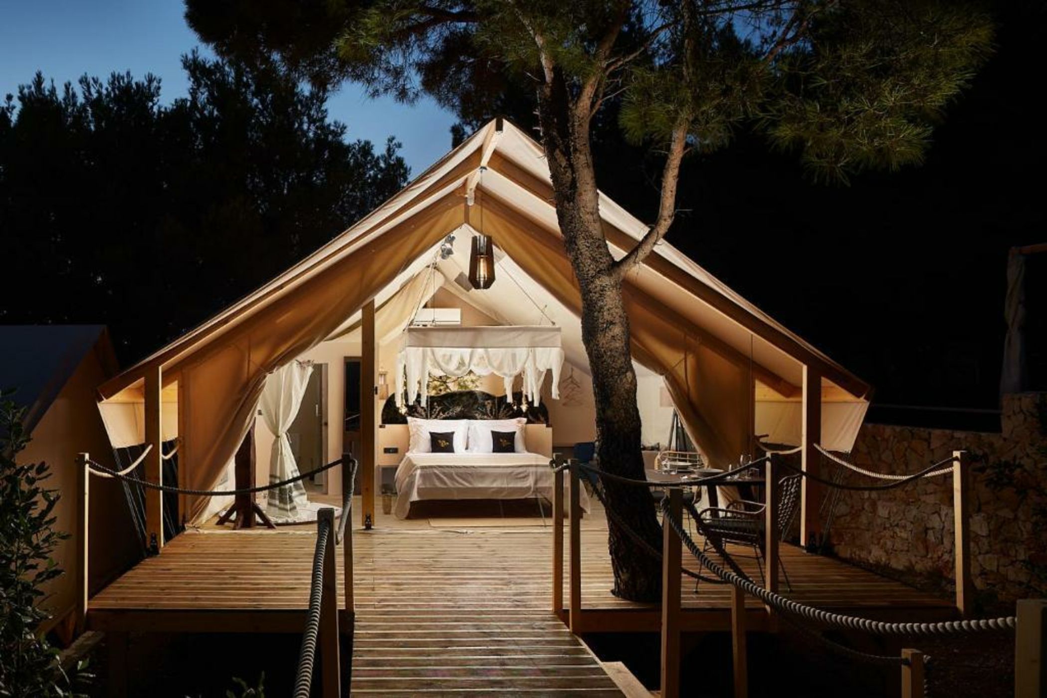 Abeille Maison Glamping Resort Zlatni Rat -Adults Only