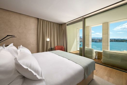 Hotel Ambasador