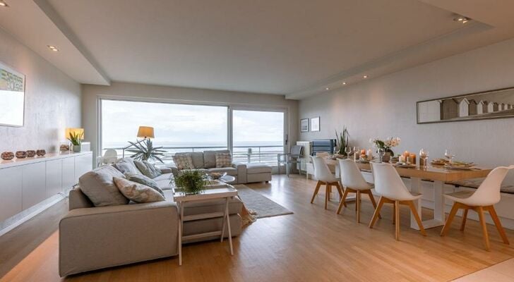 Beautiful 3 bedroom apartment with sea-view in Knokke-Heist