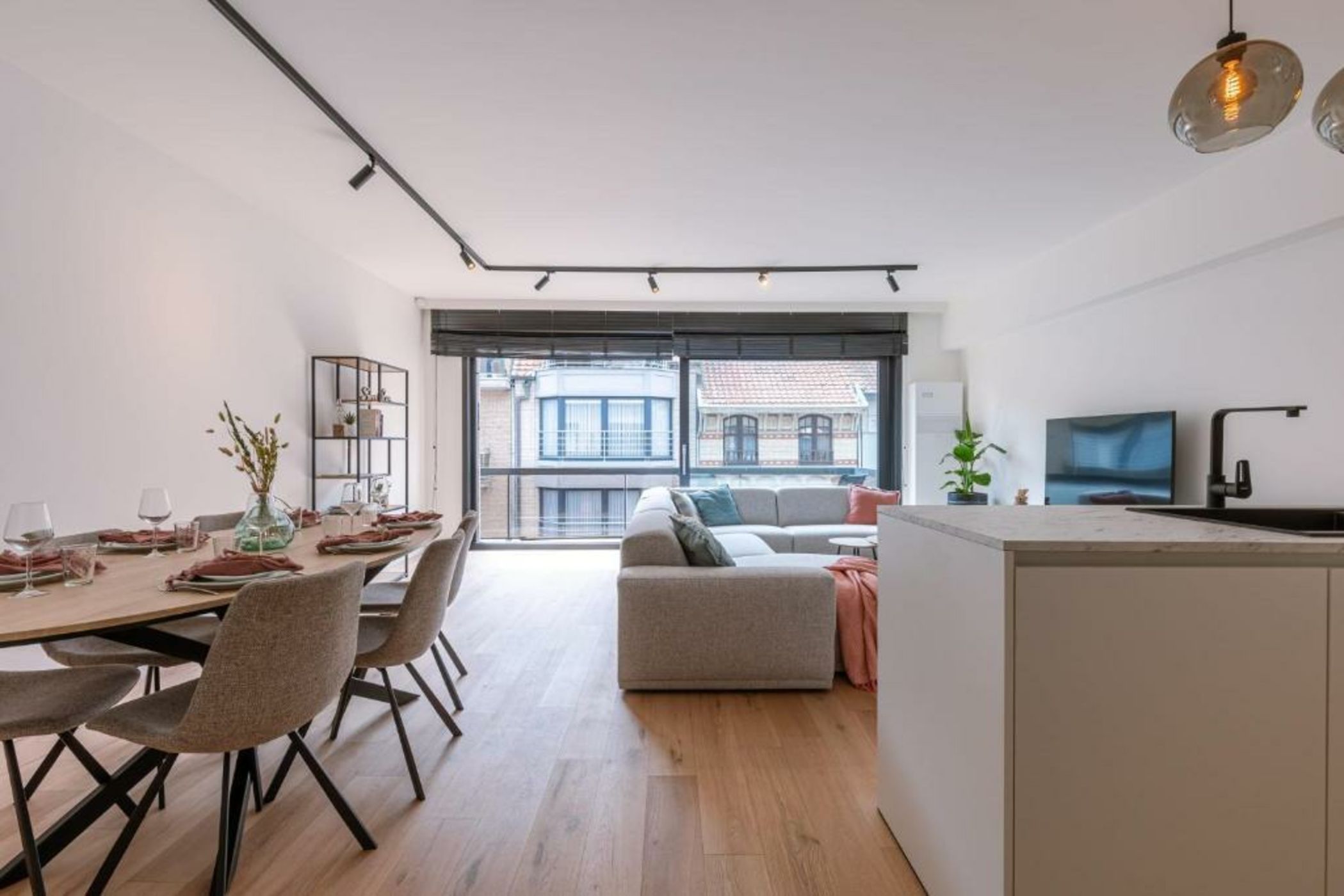 Stunning fully renovated apartment in Knokke-heist for 6 persons