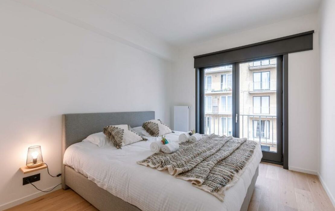 Stunning fully renovated apartment in Knokke-heist for 6 persons