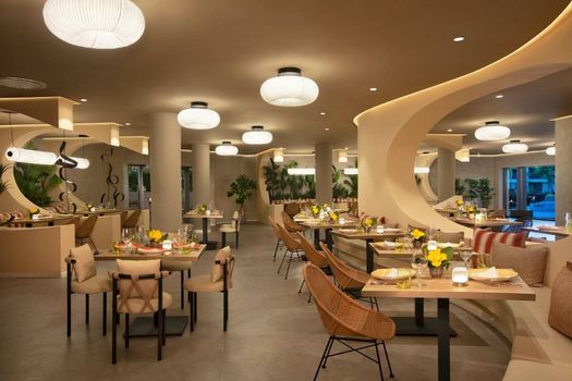Dreams Flora Resort & Spa