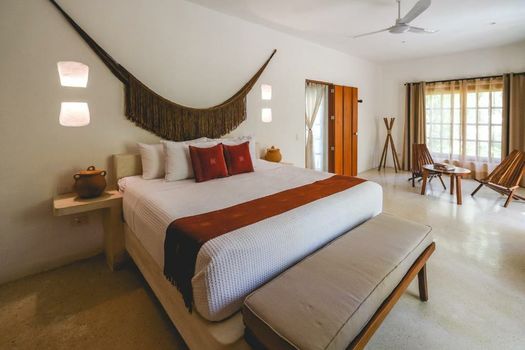 Wakax Hacienda - Cenote & Boutique Hotel