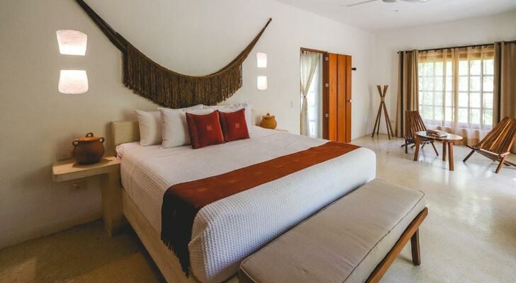 Wakax Hacienda - Cenote & Boutique Hotel