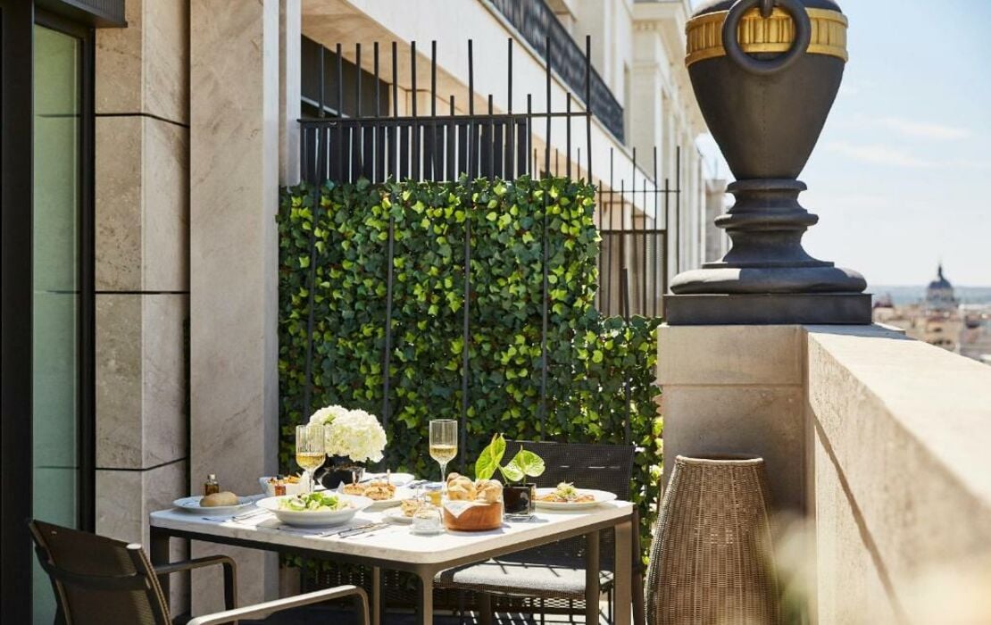 four-seasons-hotel-madrid-a-design-boutique-hotel-madrid-spain