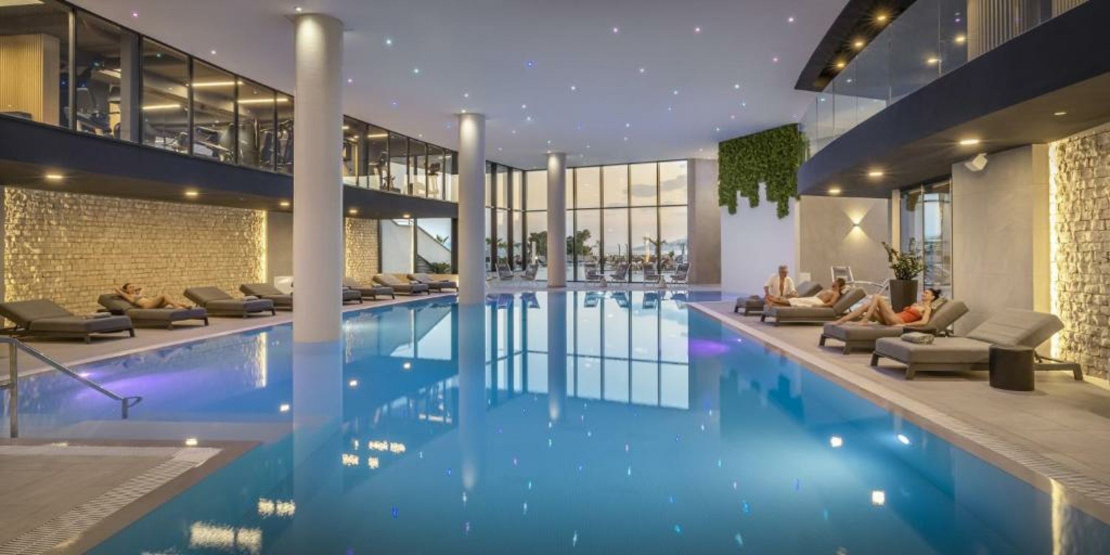 Aminess Khalani Beach Hotel