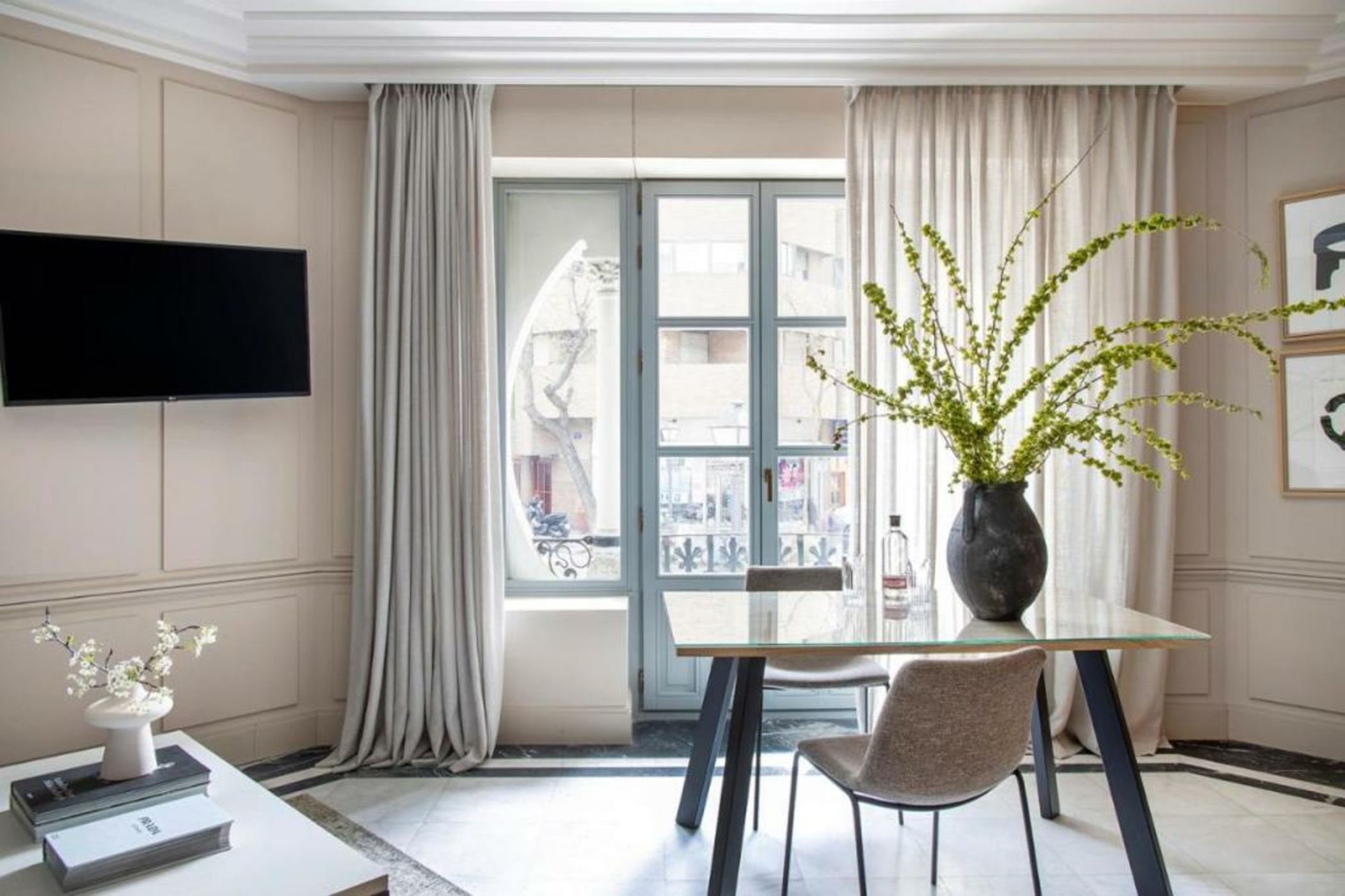 Ayala 63 - THE ARC COLLECTION