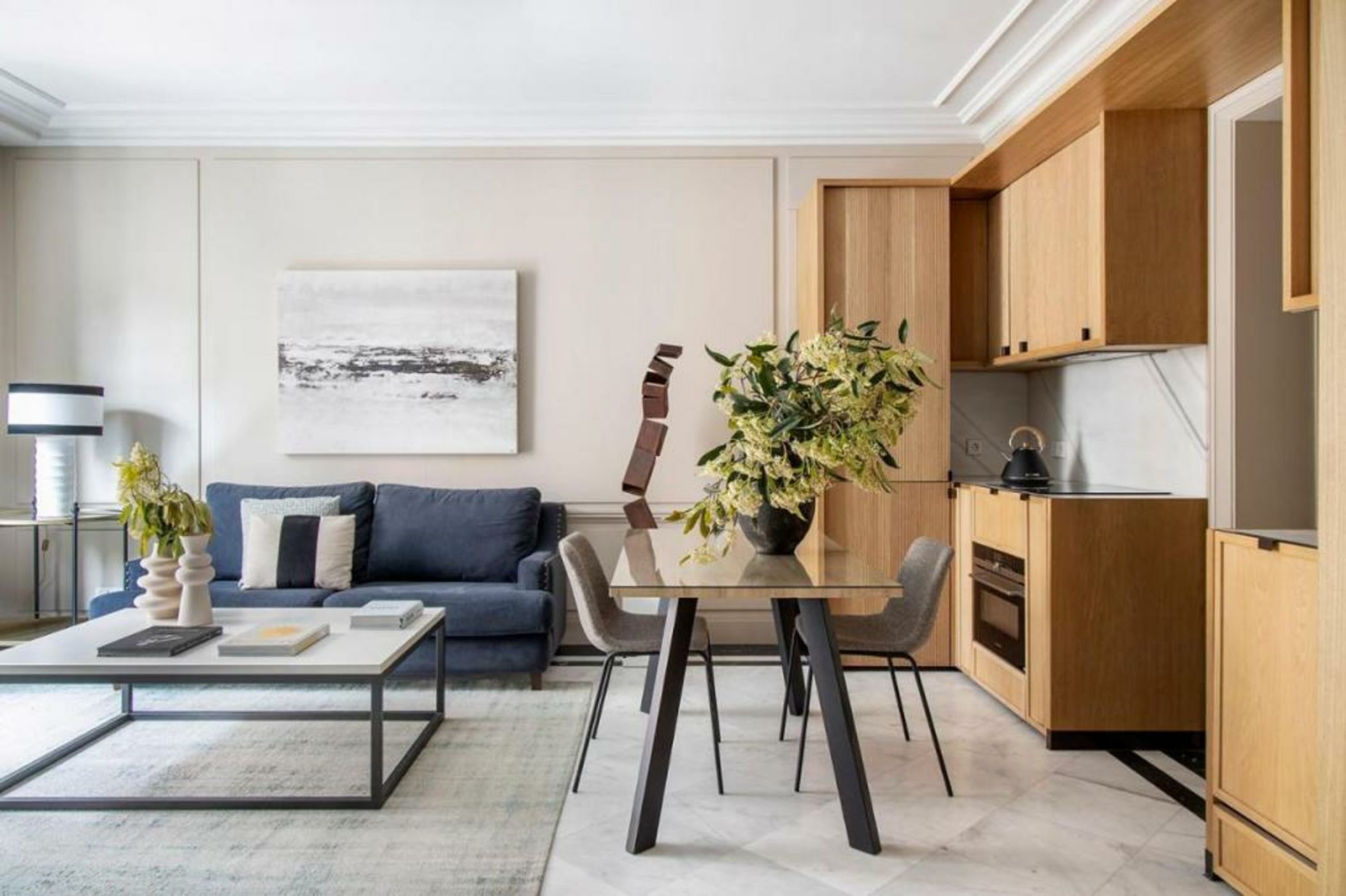 Ayala 63 - THE ARC COLLECTION