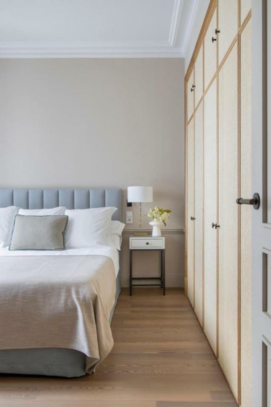 Ayala 63 - THE ARC COLLECTION