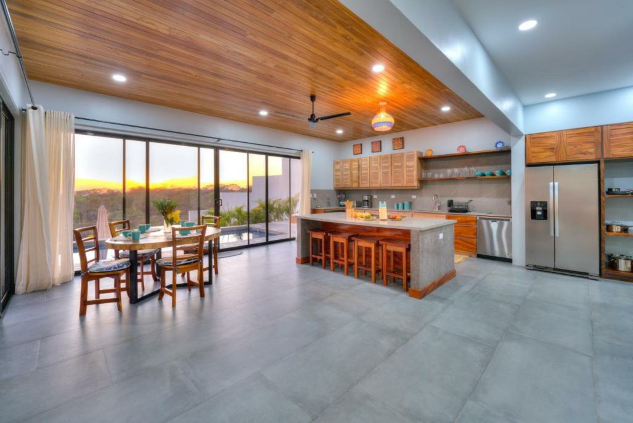 Casa Ojos Azules, Nosara. New Listing