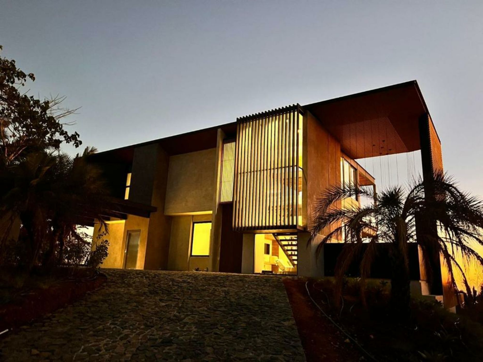 La Perla Negra Home, Luxurious Private Retreat, Ocean Views