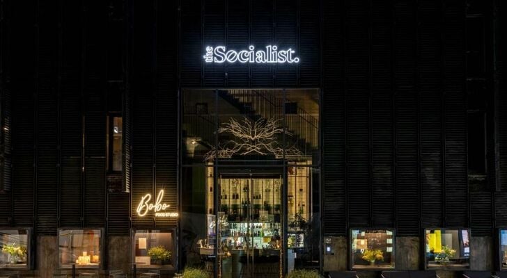 the Socialist, a Tribute Portfolio Hotel