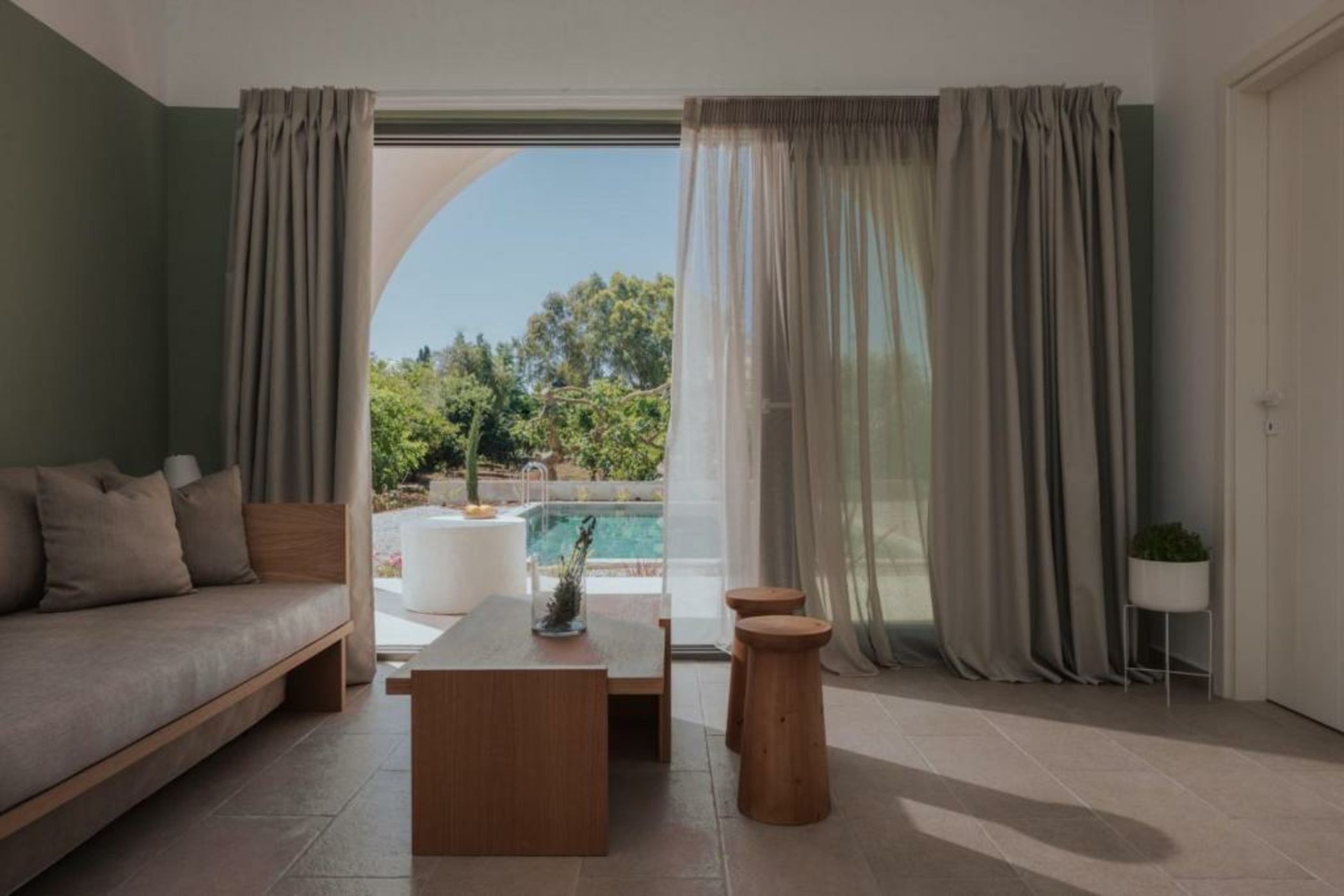 BATU Luxury Apartments