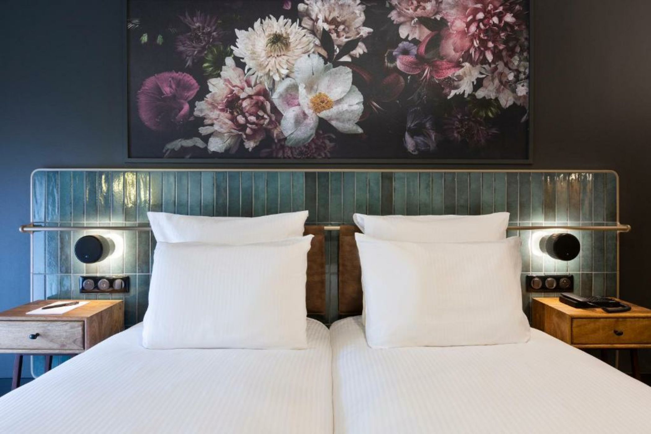 Hotel Les Capitouls Toulouse Centre - Handwritten Collection