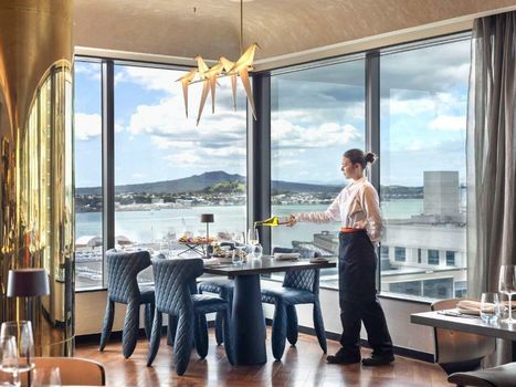 SO/ Auckland