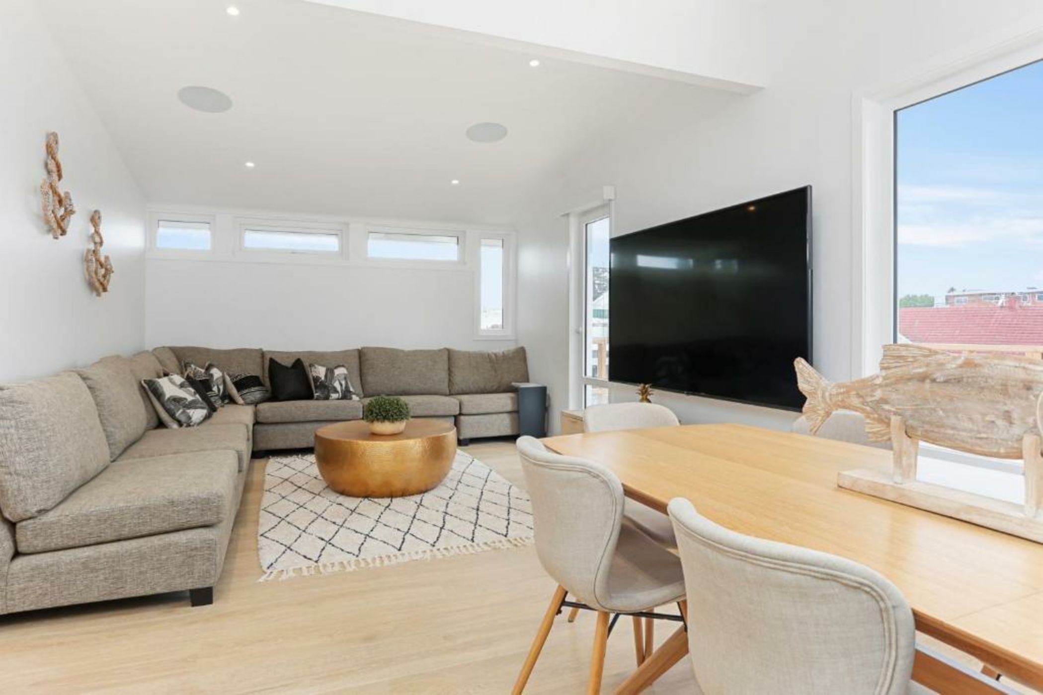 Stay Coastal - Mission Bay