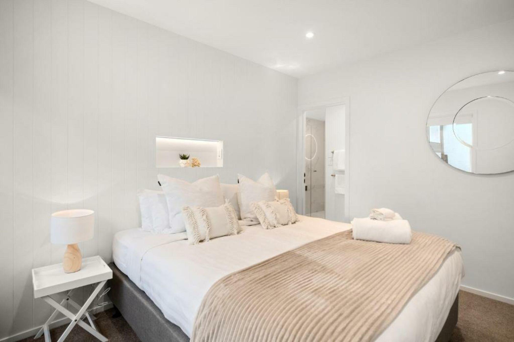 Stay Coastal - Mission Bay