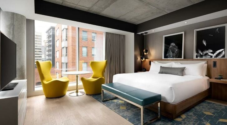 Humaniti Hotel Montreal, Autograph Collection