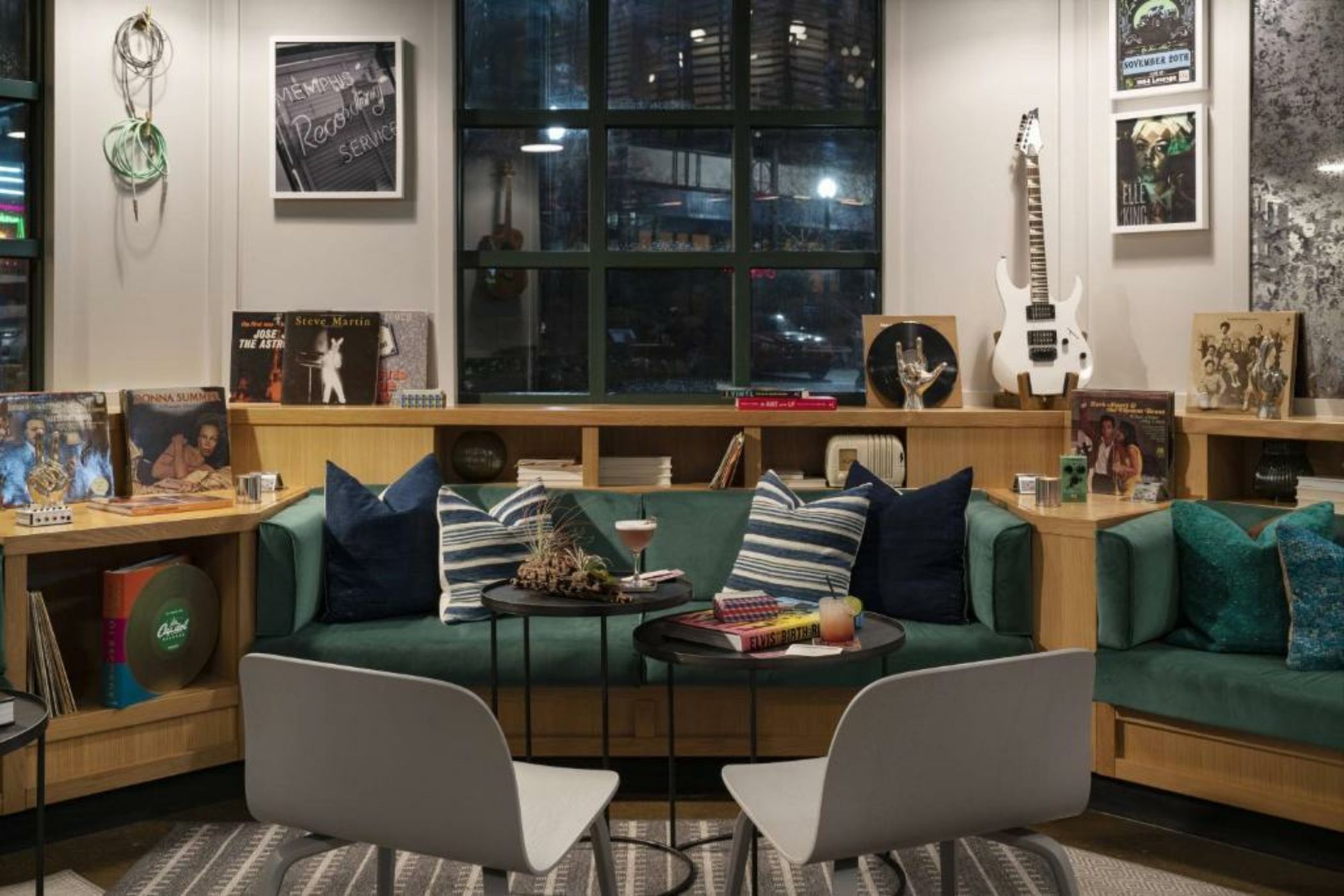 MOXY Memphis Downtown