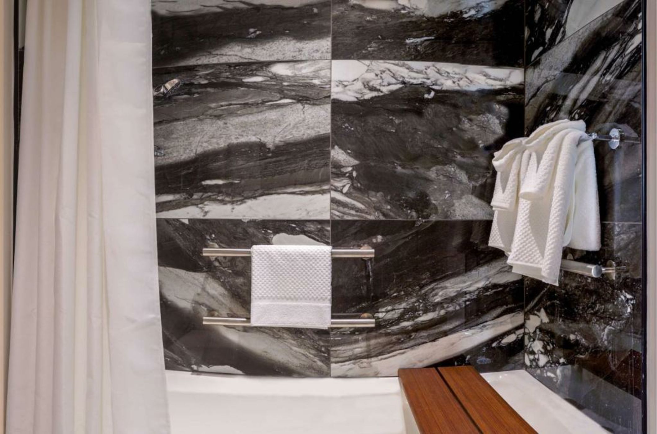 Canopy By Hilton Memphis Downtown