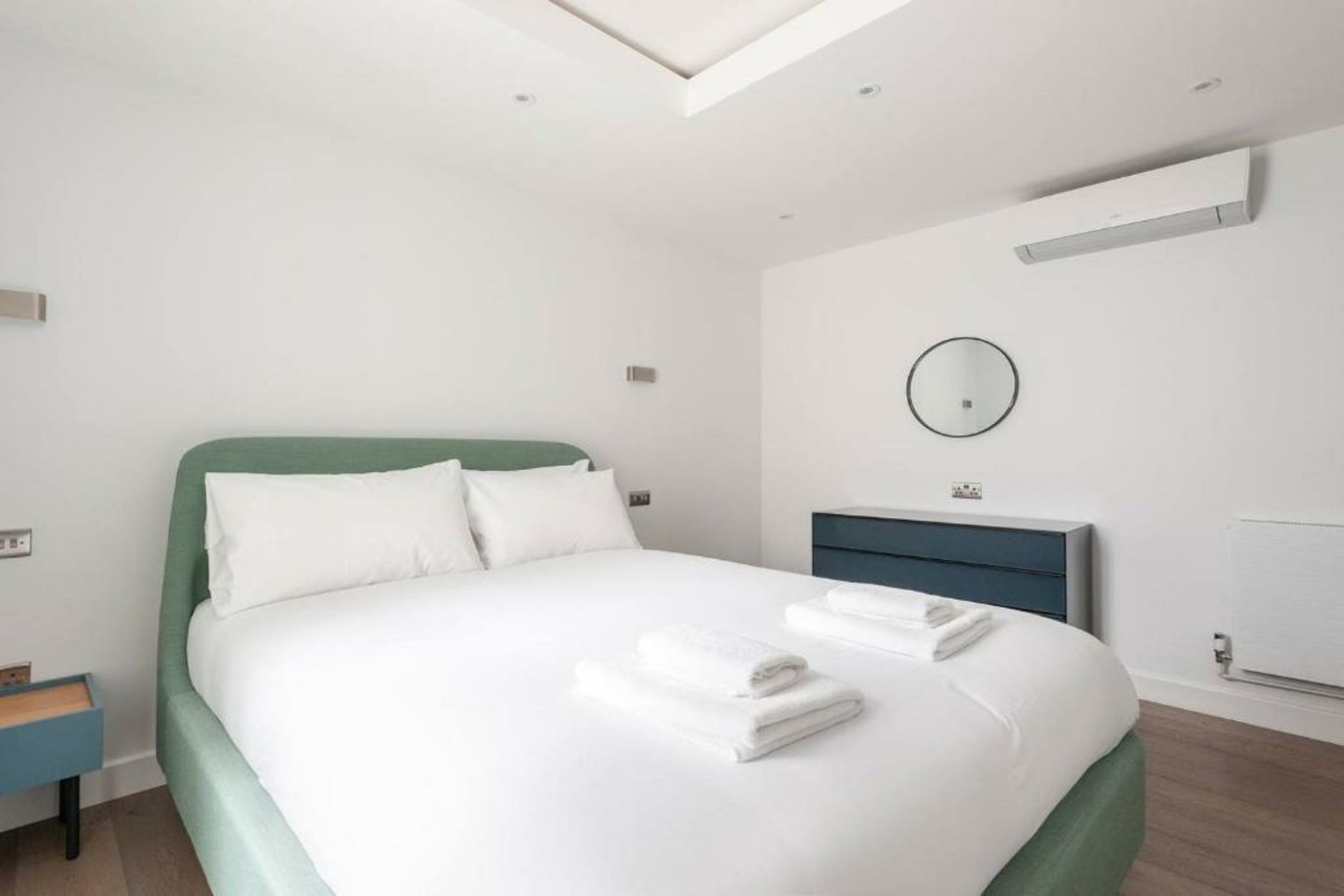 Hausd - Piccadilly Circus