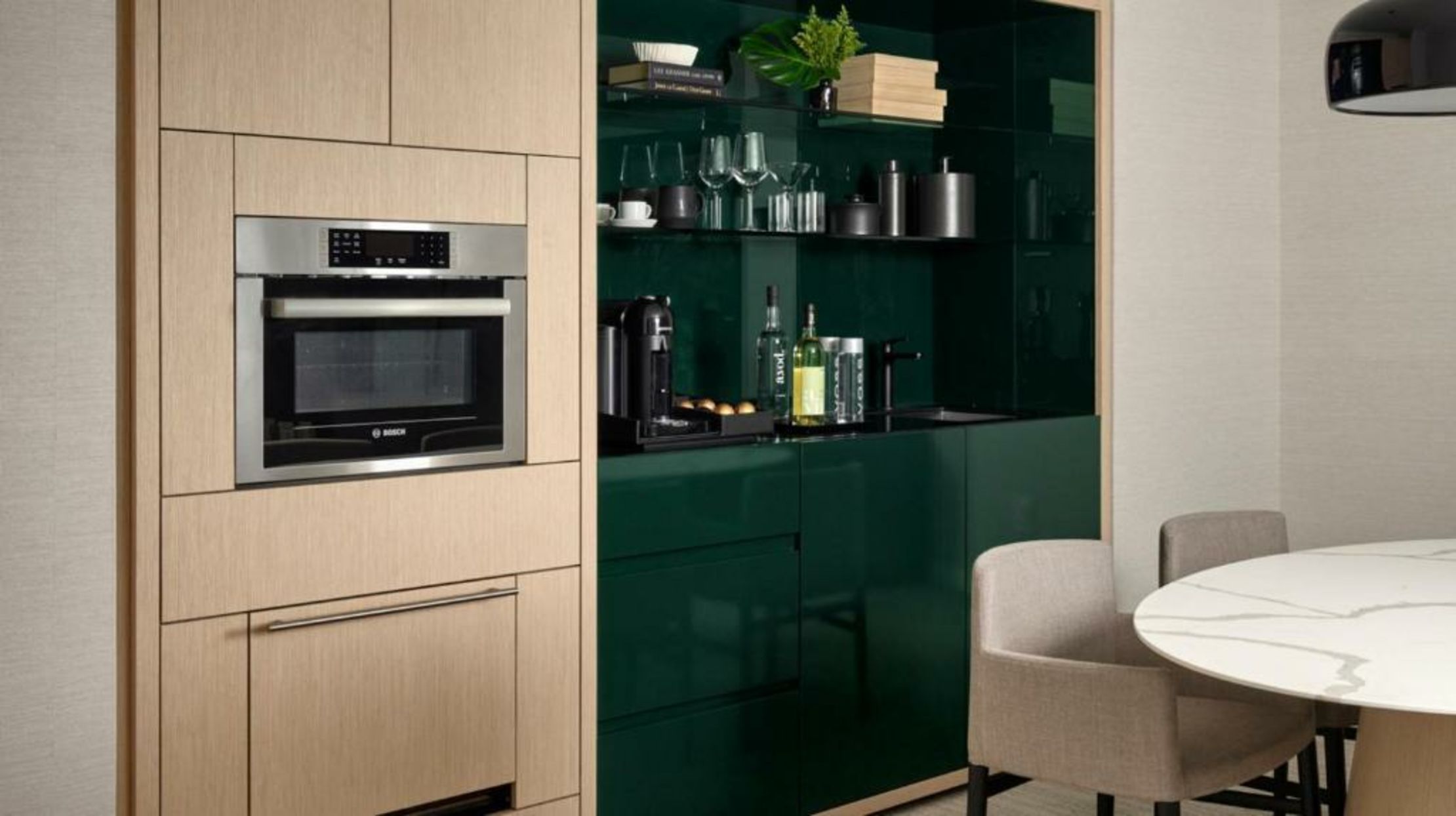 Hotel AKA Alexandria