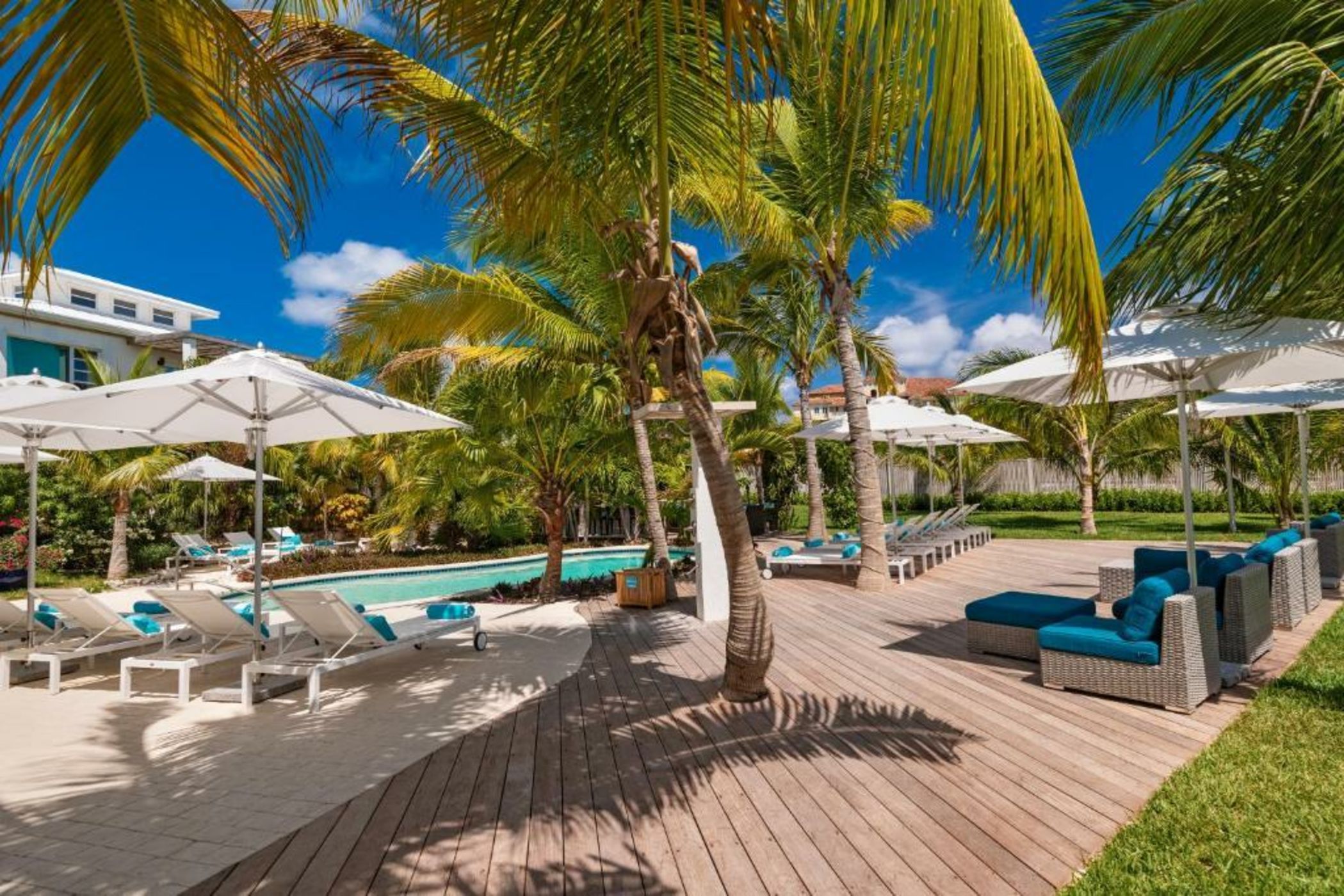 The Oasis at Grace Bay