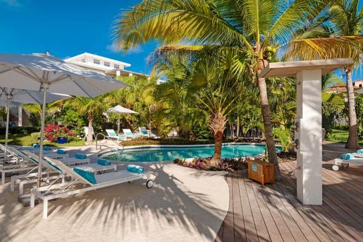 The Oasis at Grace Bay