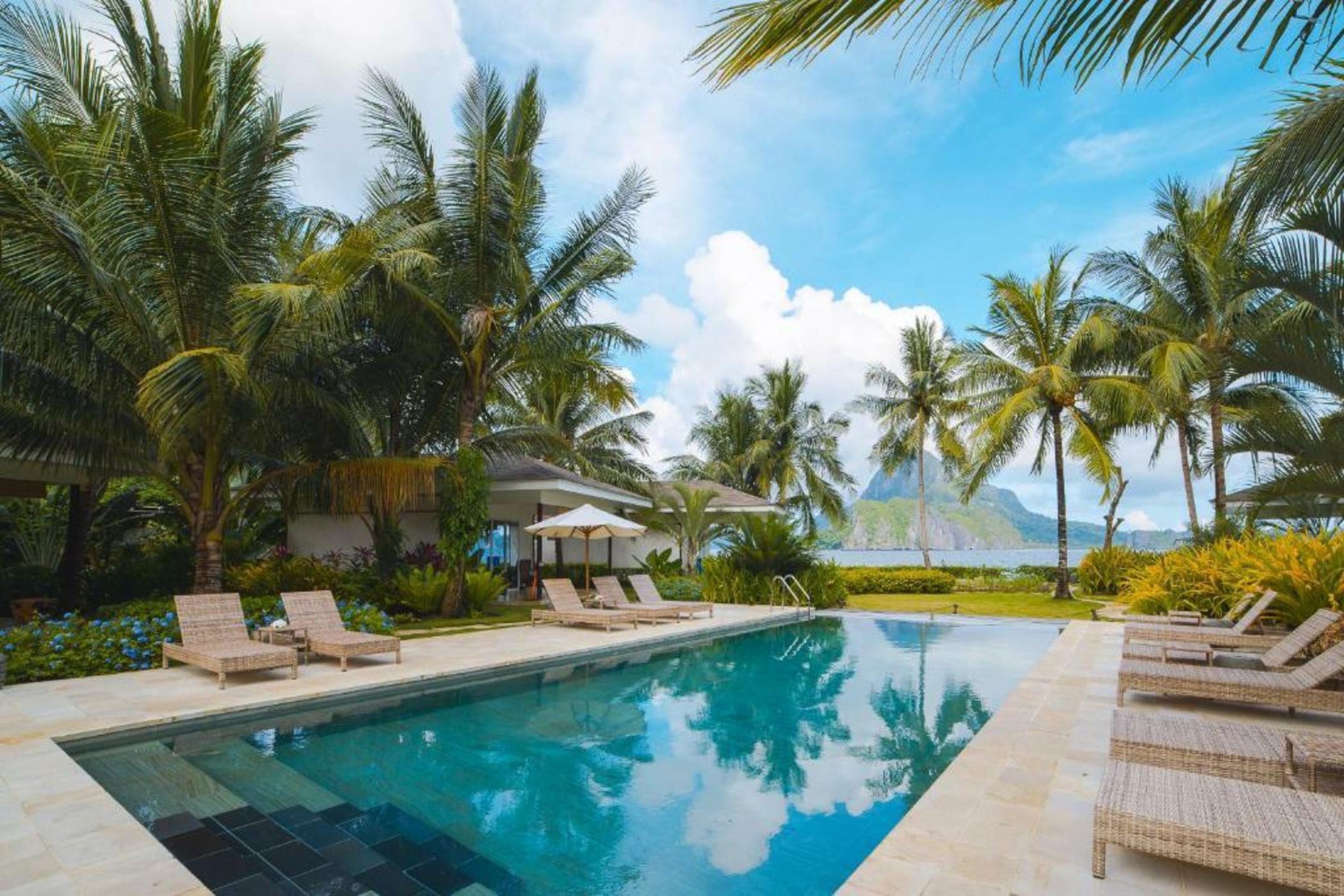 Cadlao Resort and Restaurant