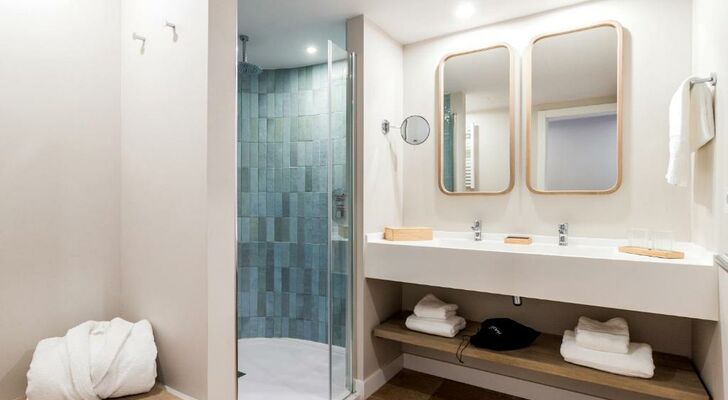 METT Hotel & Beach Resort Marbella Estepona