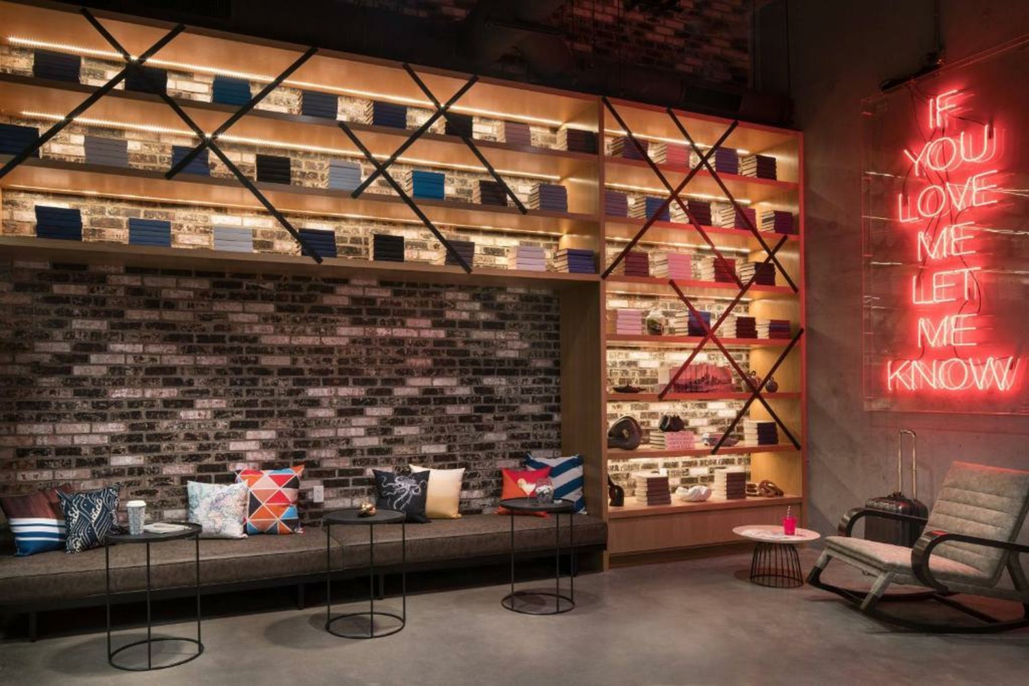 Moxy San Diego Gaslamp Quarter