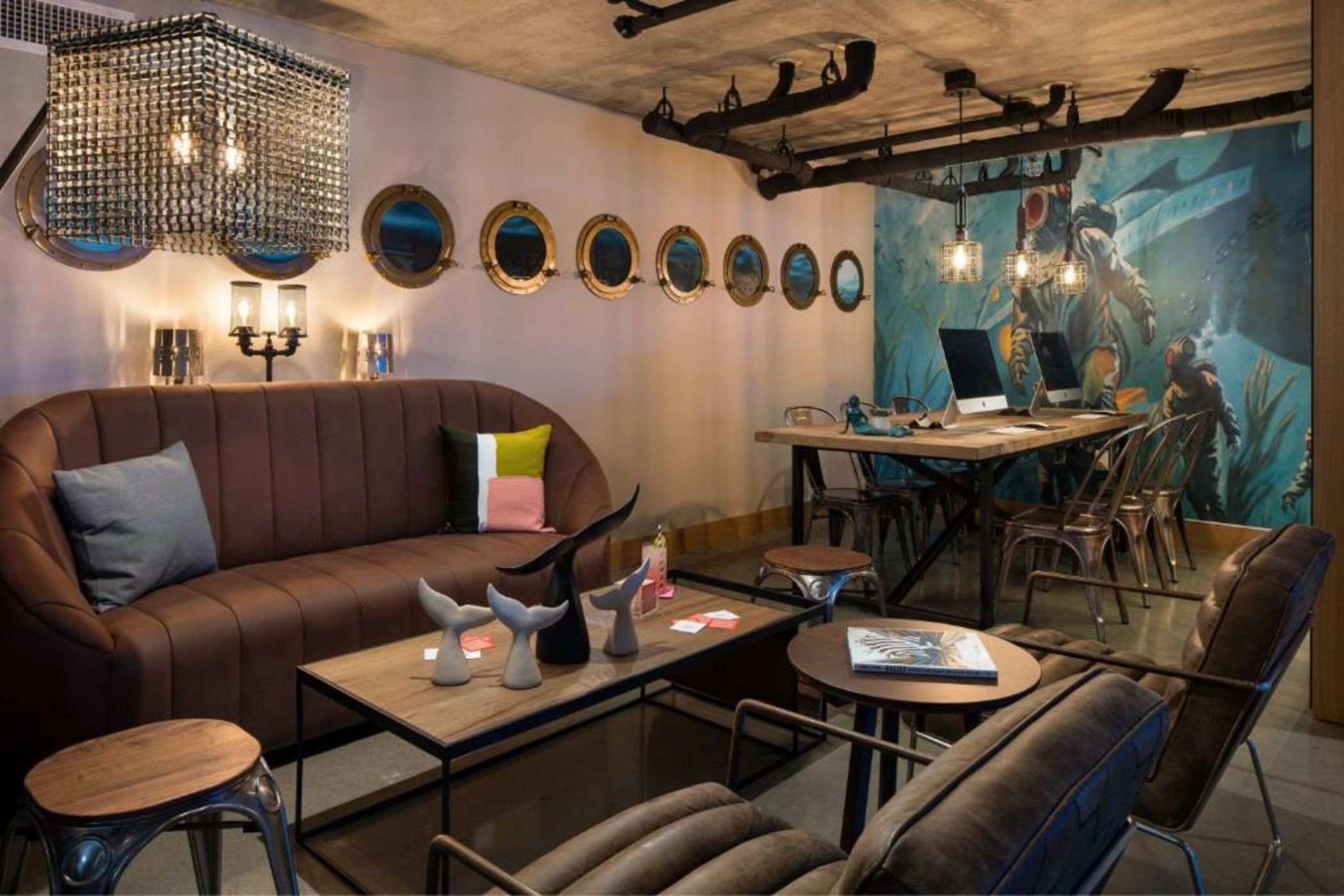 Moxy San Diego Gaslamp Quarter