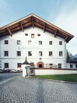 Hotel & Gourmetwirtshaus Kirchenwirt seit 1326