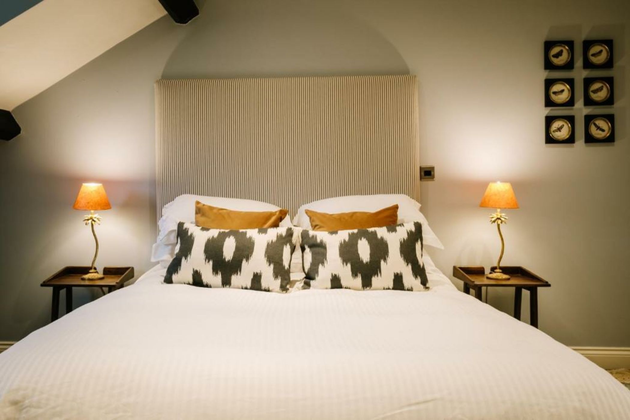 The Hare & Hounds Inn