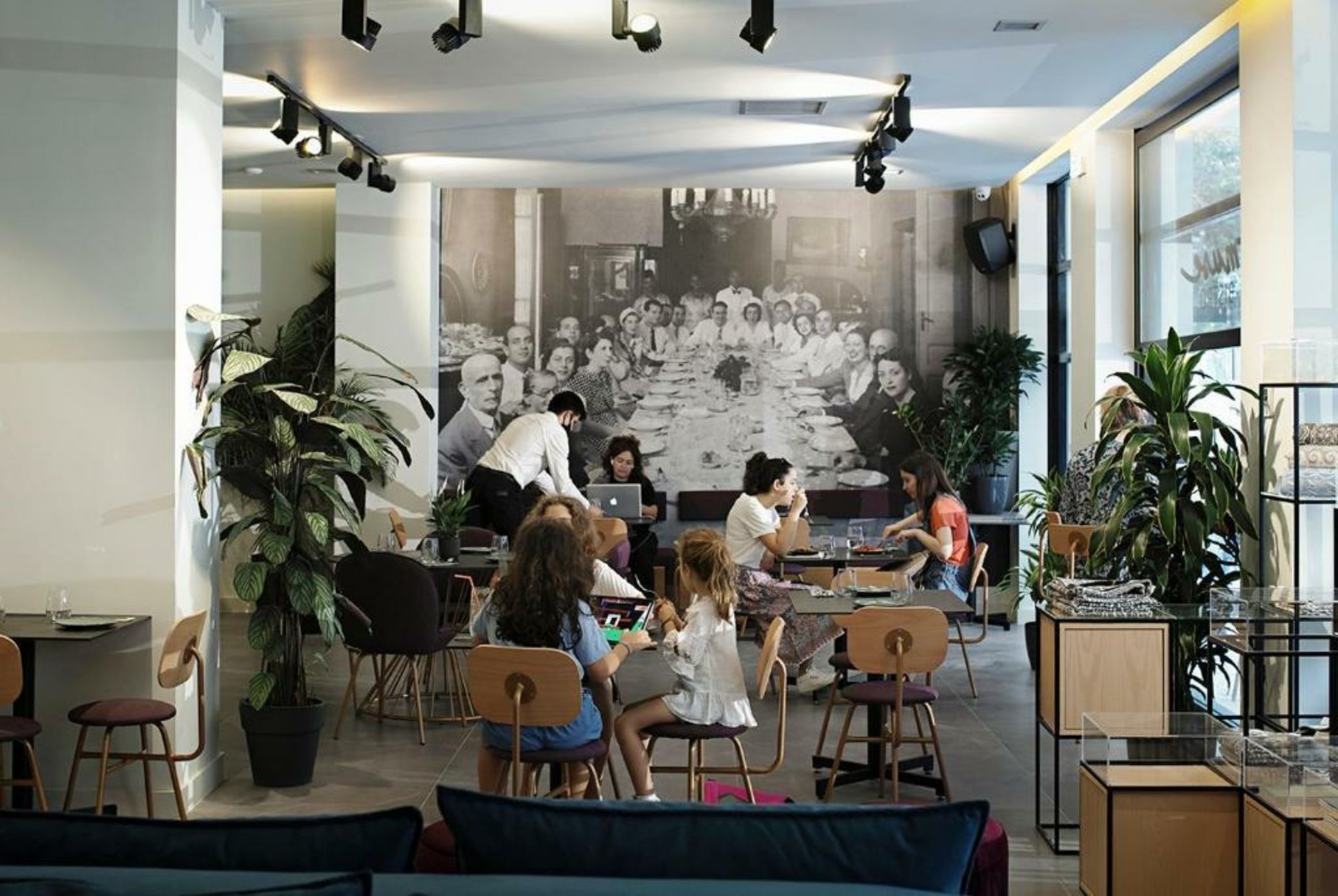 The Gem Society Hotel