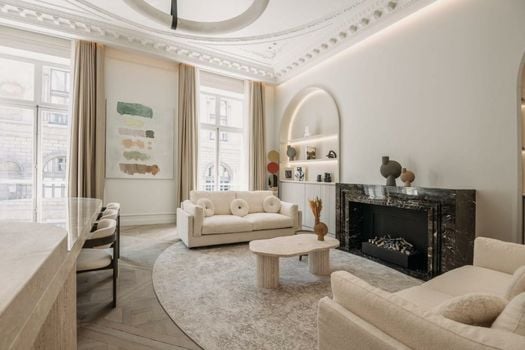 HIGHSTAY - Louvre - Serviced Apartments
