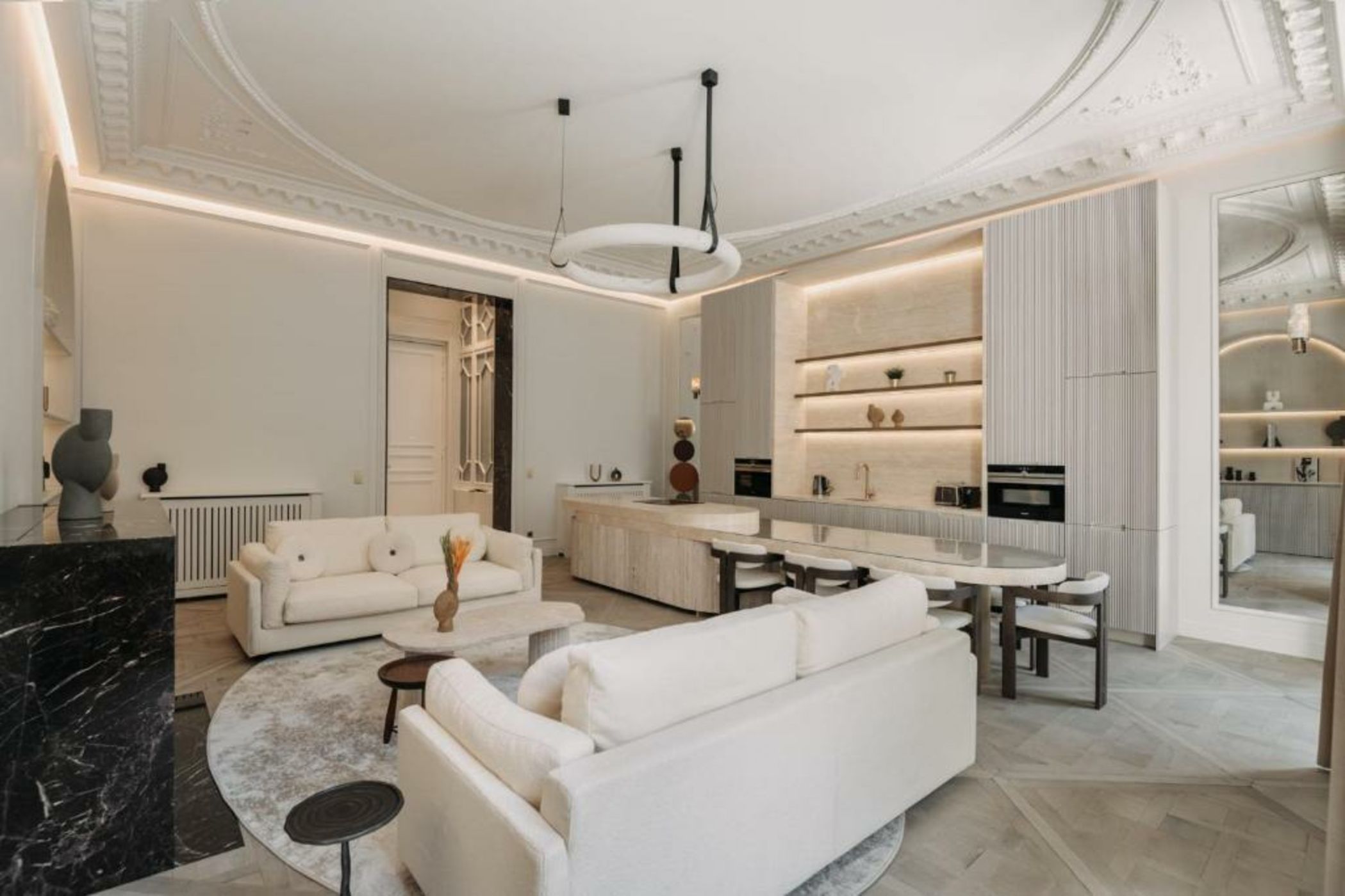 HIGHSTAY - Louvre - Serviced Apartments