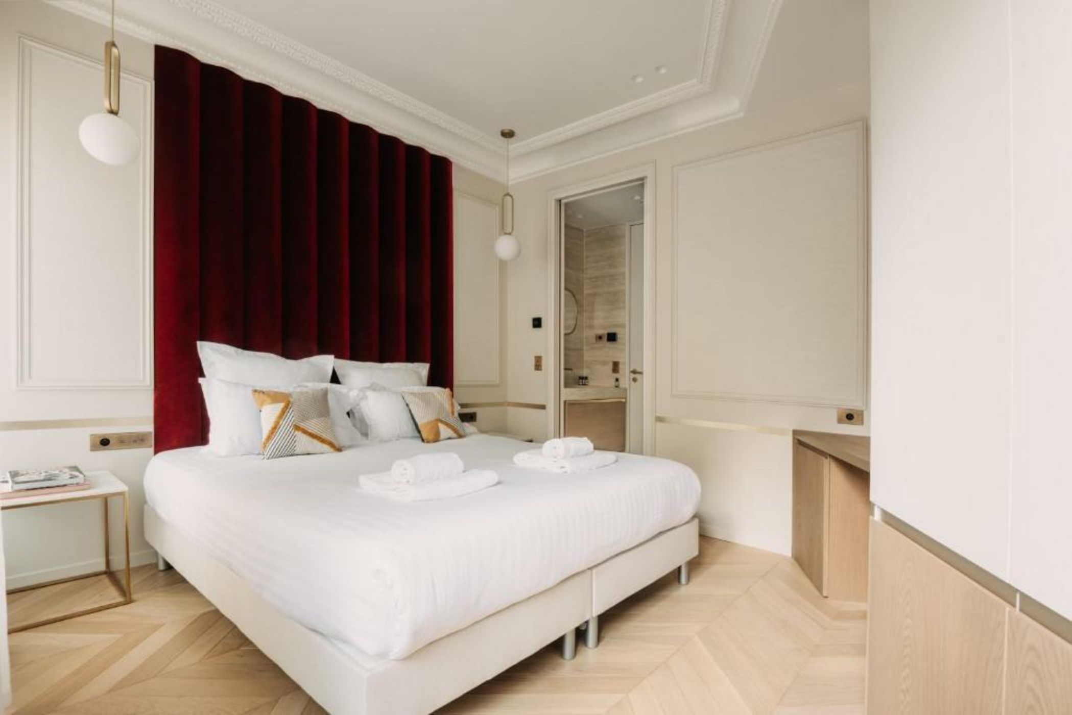 HIGHSTAY - Champs-Elysées - Serviced Apartments