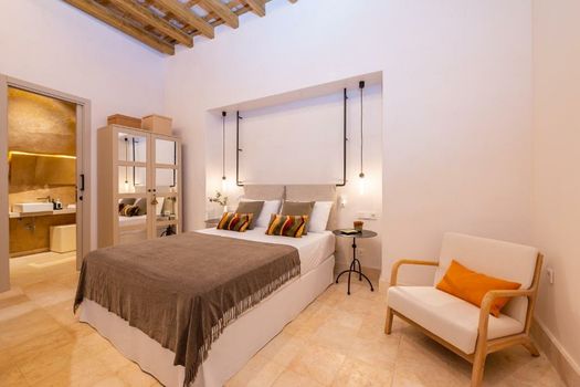 Casa Aura Hotel