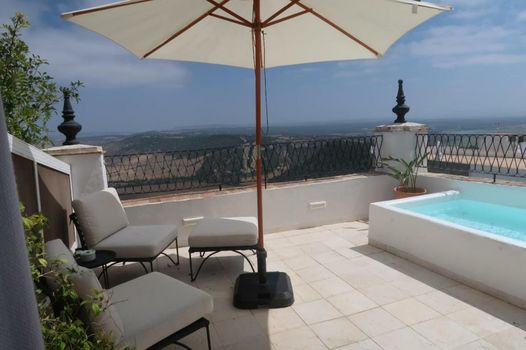Casa Aura Hotel