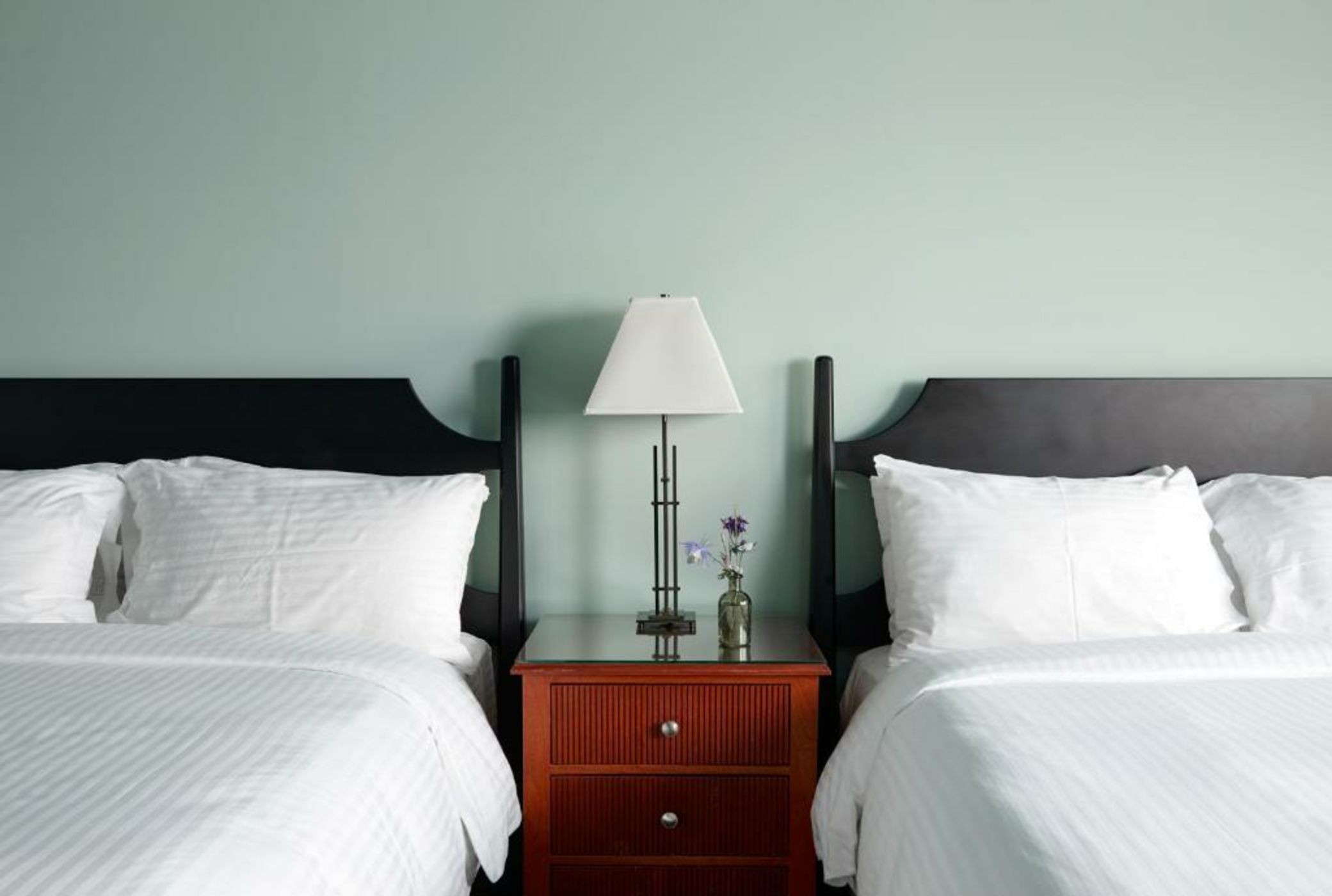 The Harbor Front Inn