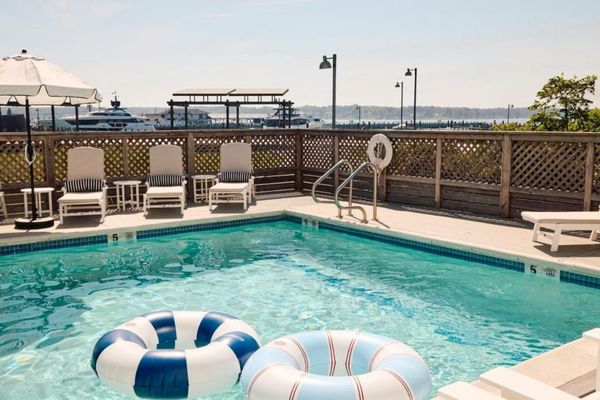 The Harbor Front Inn