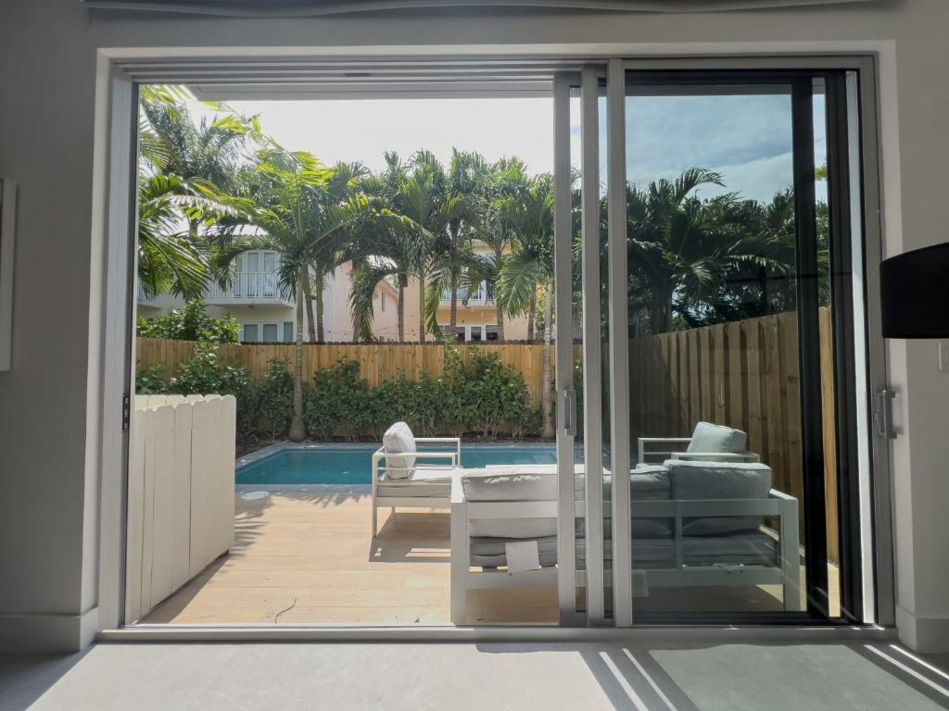 The Modernista 1 - Luxury Villa with Private Pool