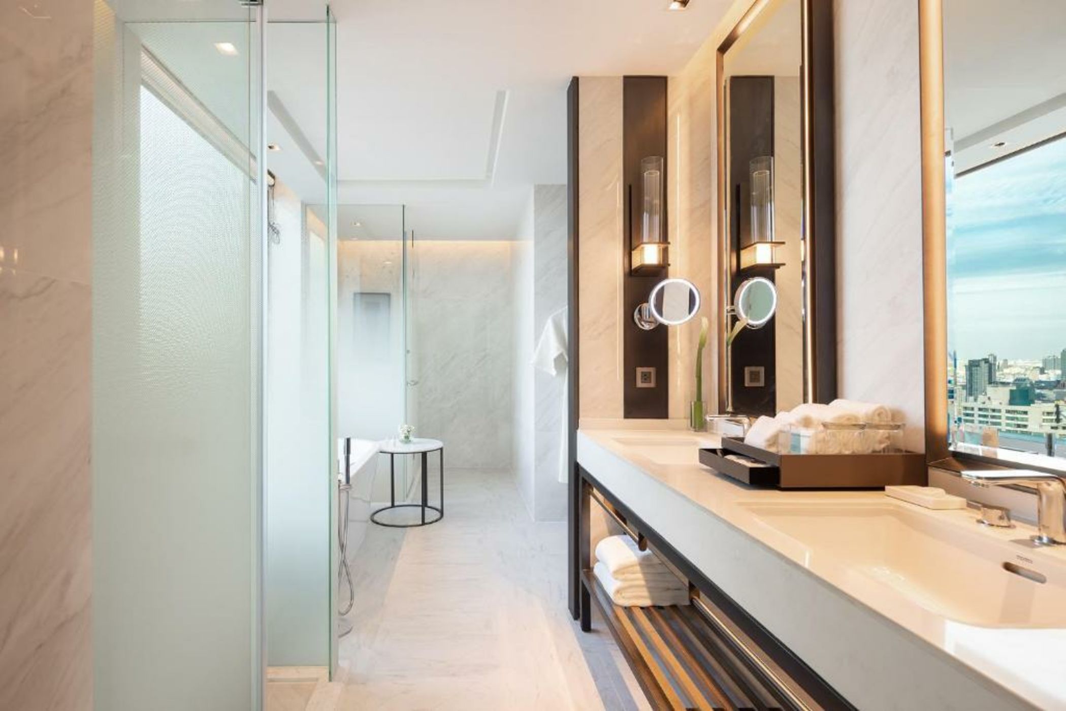 Eastin Grand Hotel Phayathai